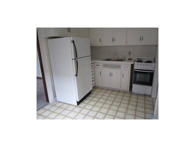 Kitchen. Unit 1