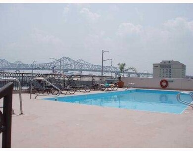 Swimming Pool/Hot Tub/Sauna.