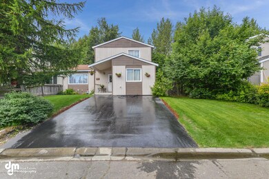 8140 Harvest Circle Anchorage-large-002-