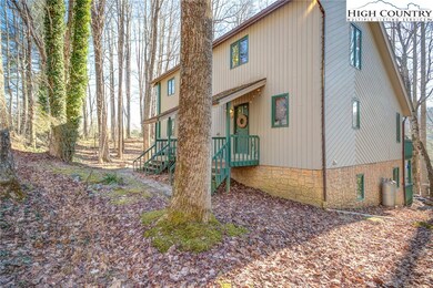157 S Slope Loop unit M3, Banner Elk, NC 28604 - photo 7