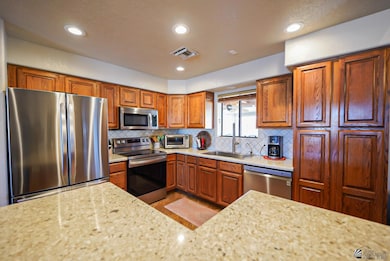 11360 S Viewpointe Way, Yuma, AZ 85367 - photo 7