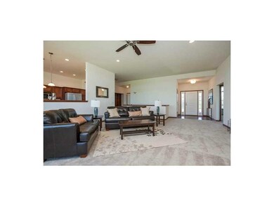 Living Room-L1.