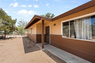 58349 Pimlico St, Yucca Valley, CA 92284 - photo 6