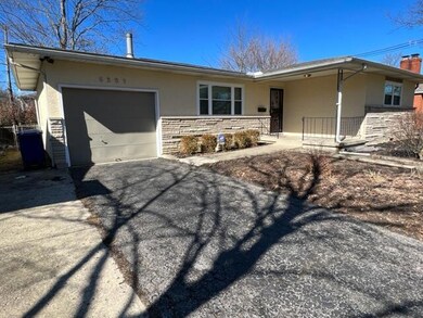 5301 Hedgewood Rd Cols OH 43229 front