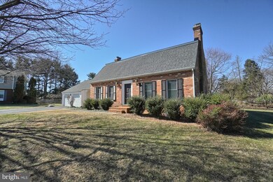 8002 Glendale Ct, Frederick, MD 21702 - photo 2