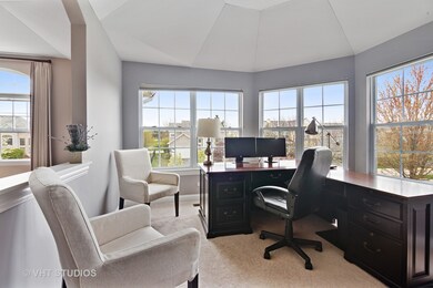 1650 Constitution Dr, Glenview, IL 60026 - photo 2