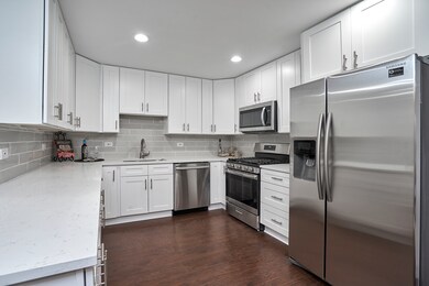 997 S Spring Rd, Elmhurst, IL 60126 - photo 5