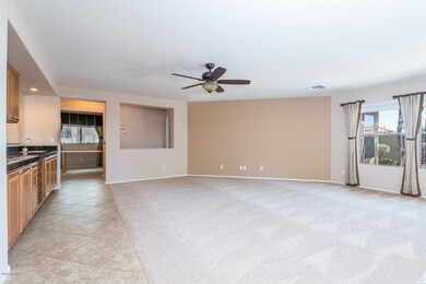 2754 W Tanner Ranch Rd Queen-large-006-1