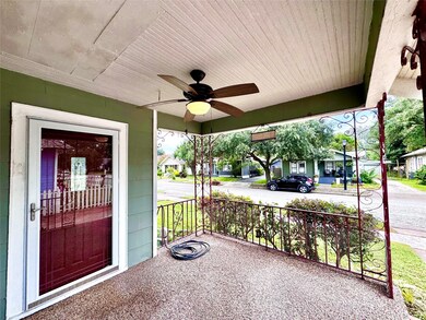 1110 Walling St, Houston, TX 77009 - photo 5