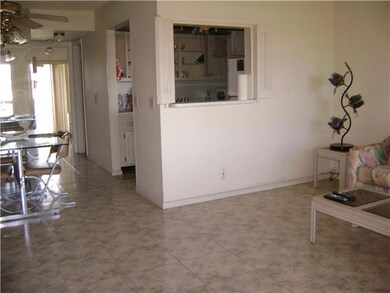 221 Windsor J, West Palm Beach, FL 33417 - photo 3