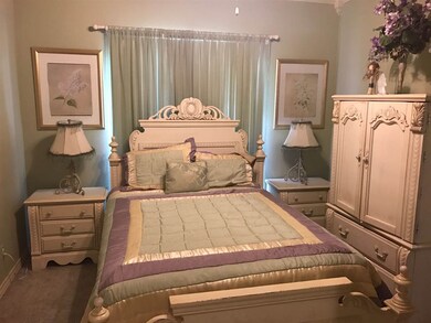 211 Oriole Ln, Laredo, TX 78045 - photo 6