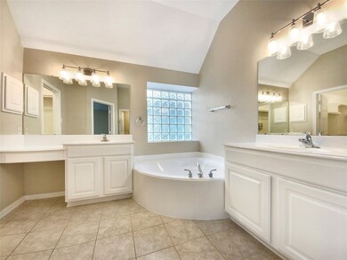 8906 Apple Mill Dr, Houston, TX 77095 - photo 7