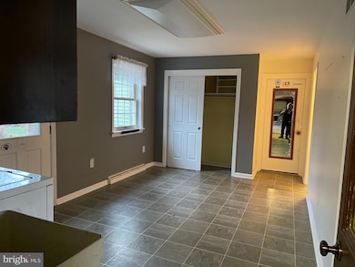 1322 Reservoir Rd, Honey Brook, PA 19344 - photo 3