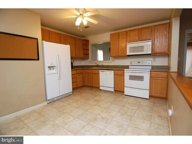 2 Gemini Ct, Sewell, NJ 08080 - photo 6