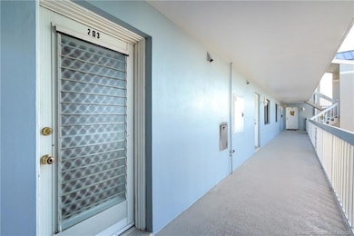 10 NE Plantation Rd unit 203, Stuart, FL 34996 - photo 7