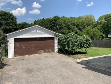 83 Crapo St, Bridgewater, MA 02324 - photo 4