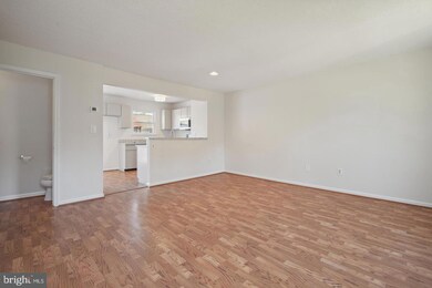 11544 Aldburg Way, Germantown, MD 20876 - photo 7