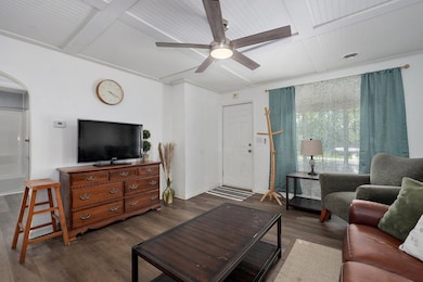 2708 N Fremont Ave-3