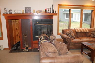 12 Mountain Brook Cir unit 1, Lincoln, NH 03251 - photo 4