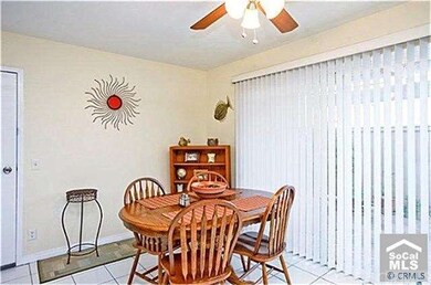 Bright and cheery dining room