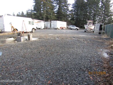 110 Bancroft Dr, Kodiak, AK 99615 - photo 4