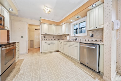 151 Timothy Rd, Naugatuck, CT 06770 - photo 4