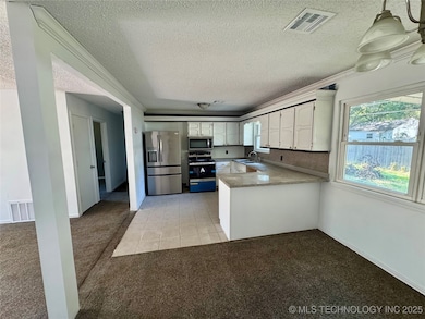 616 D St SE, Miami, OK 74354 - photo 3