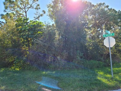 1702 SW Victor Ln, Port Saint Lucie, FL 34984 - photo 7