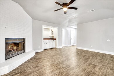 1308 Hardwood Ln, College Station, TX 77840 - photo 7