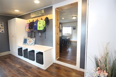 103 Main St, Center Point, IA 52213 - photo 5