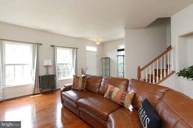 4501 Hidden Stream Ct, Owings Mills, MD 21117 - photo 5