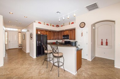 03 Kitchen