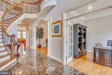 11413 Patriot Ln, Potomac, MD 20854 - photo 4