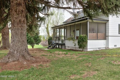 Covered Front Porch