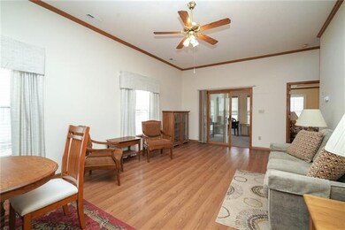 417 NW Augusta Ct, Blue Springs, MO 64014 - photo 7