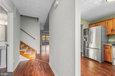 23348 Red Oak Ct, California, MD 20619 - photo 4