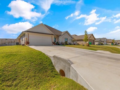 3320 Arrow Creek Dr, Granbury, TX 76049 - photo 3