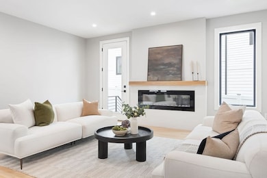 354 Linwood Ave unit 1, Newton, MA 02460 - photo 4