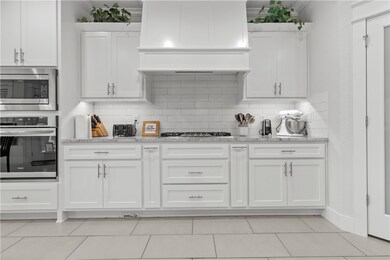 14849 Tikaani Dr, Siloam Springs, AR 72761 - photo 6