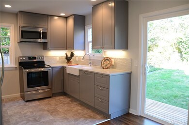 2907 Louise St W, University Place, WA 98466 - photo 3