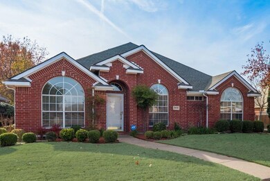 5608 Mckinley Ln, Richardson, TX 75082 - photo 2