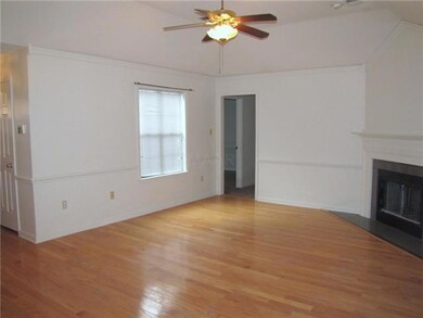 It also has crown and chair moldings and neutral d