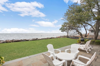202 Shore Rd, Old Greenwich, CT 06870 - photo 4