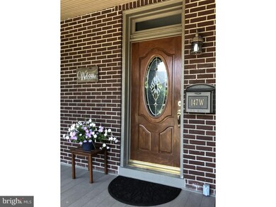 147 W Broad St, New Holland, PA 17557 - photo 4