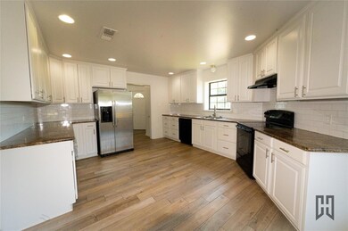 Spacious Kitchen