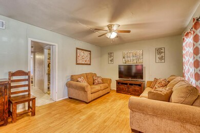 564 Mauer Rd, El Paso, TX 79915 - photo 4