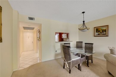 ENTRANCE AND DINNING AREA