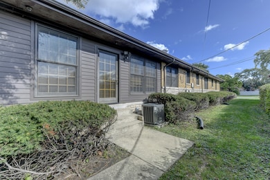 17706 Wentworth Ave, Lansing, IL 60438 - photo 5