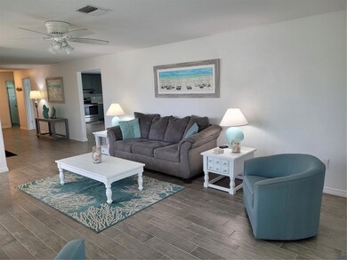 18 Golfview Ct, Rotonda West, FL 33947 - photo 4