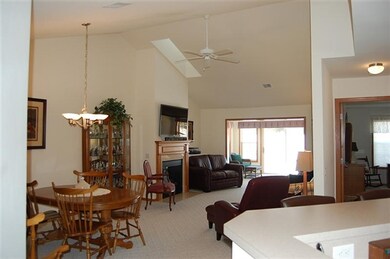 14 Northlight Way unit 3, Fitchburg, WI 53711 - photo 5